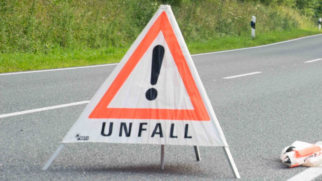  von Symbol Nils Dinkel