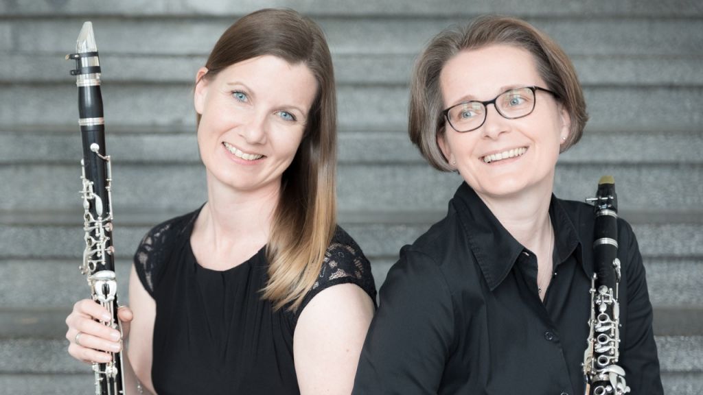 Gudrun Schumacher und Ines Schmitz-Hertzberg treten in Attendorn auf. von privat
