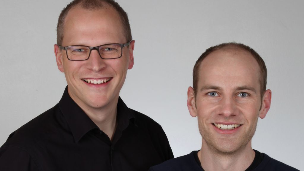 Selbstbewusst, innovativ und von ihrem Projekt absolut überzeugt: David Löher (links) und Steffen Heuel. von FACT-Werbeagentur