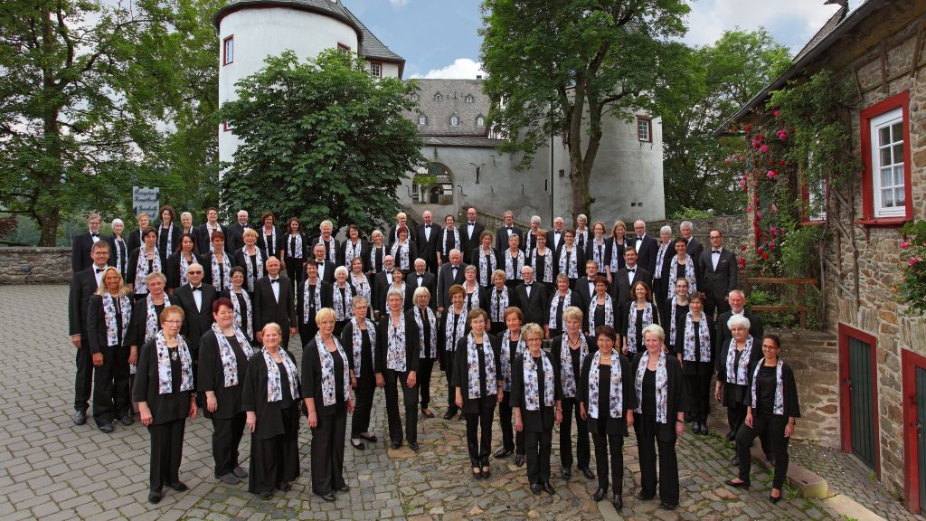 Der Kirchenchor Meggen freut sich auf das besondere Konzert in Altenhundem. Es soll das Highlight eines gemeinsamen Projektes mit verschiedenen Akteuren sein. von privat