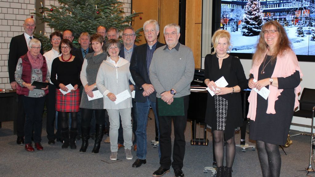 Diese Mitarbeiter der Stadtverwaltung Lennestadt wurden geehrt. von Stadt Lennestadt