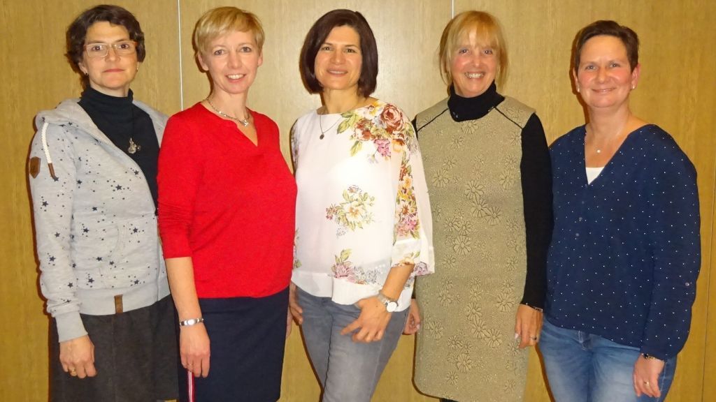 Der Vorstand besteht aus Anja Kozlowski, (1. Vorsitzende), Maria Schneider (Schriftführerin), Monika Stracke (Kassiererin), Lindi Viedenz-Pfeifer (Schriftführerin) und Petra Valperz (2. Vorsitzende, von links). von privat
