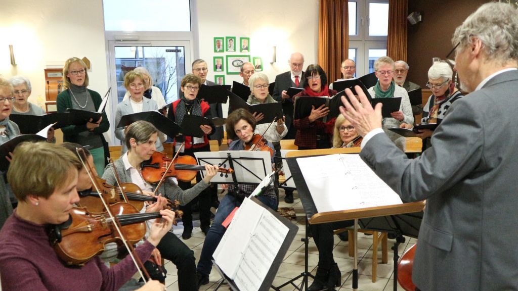 Bewohner, Angehörige und Gäste genossen ein beeindruckendes Konzert im Franziskaner-Hof. von privat