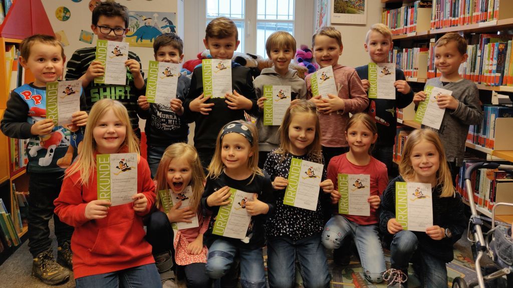 Die Vorschlukinder des St. Josef Kindergartens haben ihren Bibliotheksführerschein gemacht. von privat