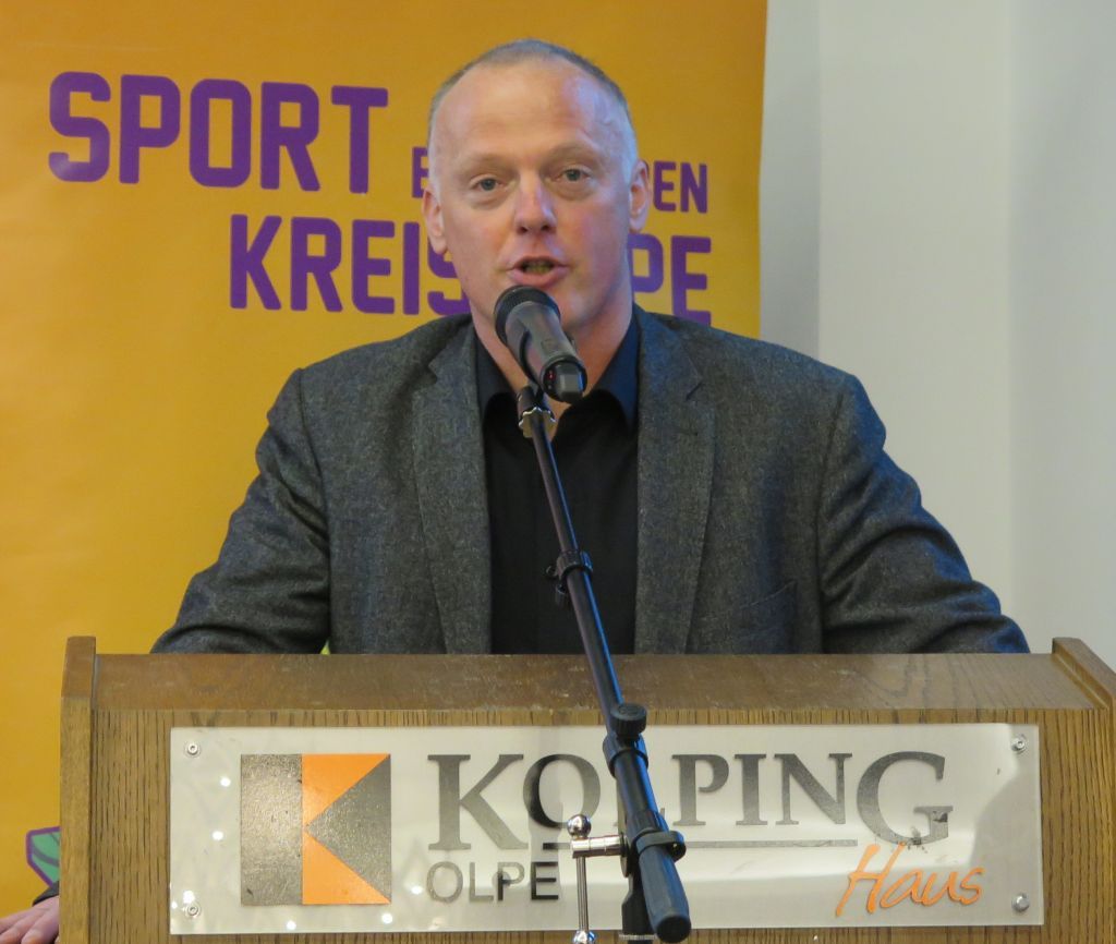  von Wolfgang Schneider