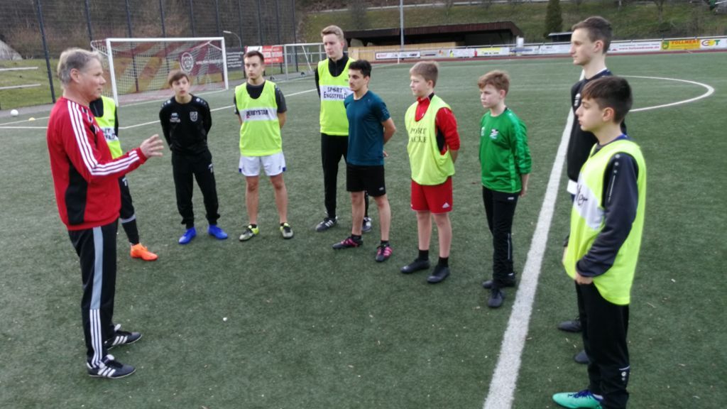 Im dreiwöchigen Intervall treffen sich die Sportler der TalentAcademy Lenntal. von privat