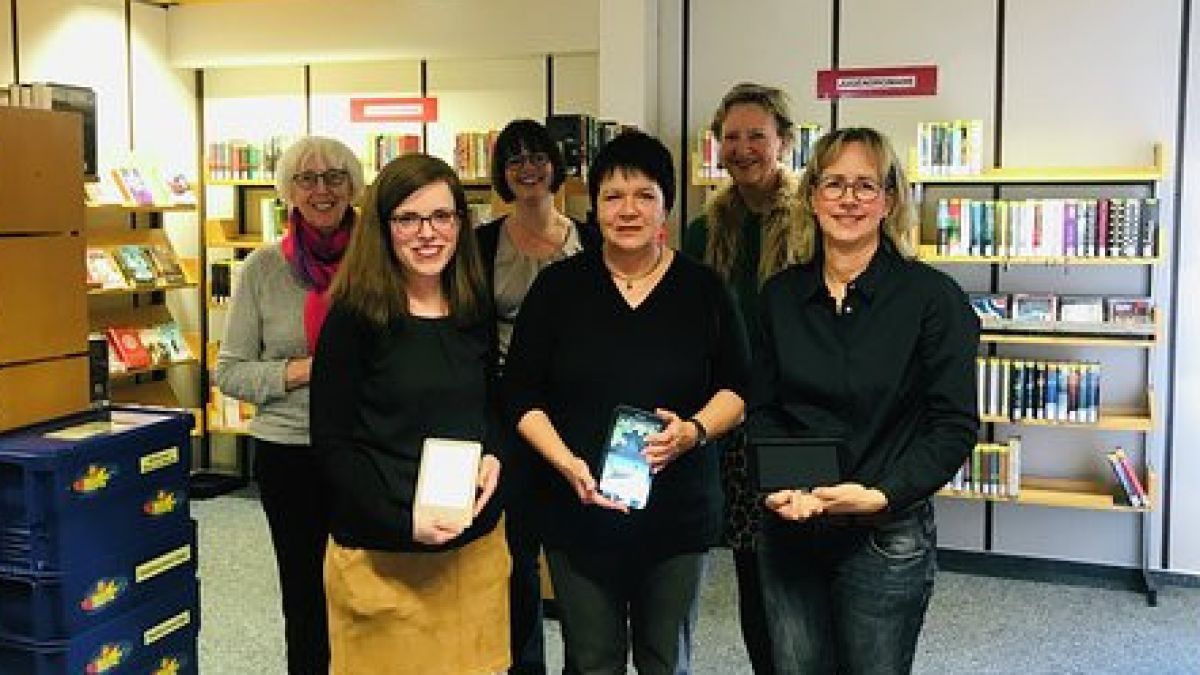 Friederike Baberg (zweite von links) mit den interessierten CDU-Frauen. von privat
