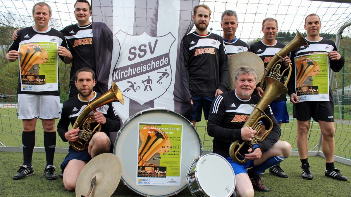 Der SSV Kirchveischede lädt zum Konzert des Ausbildungsmusikkorps der Bundeswehr ein. von privat