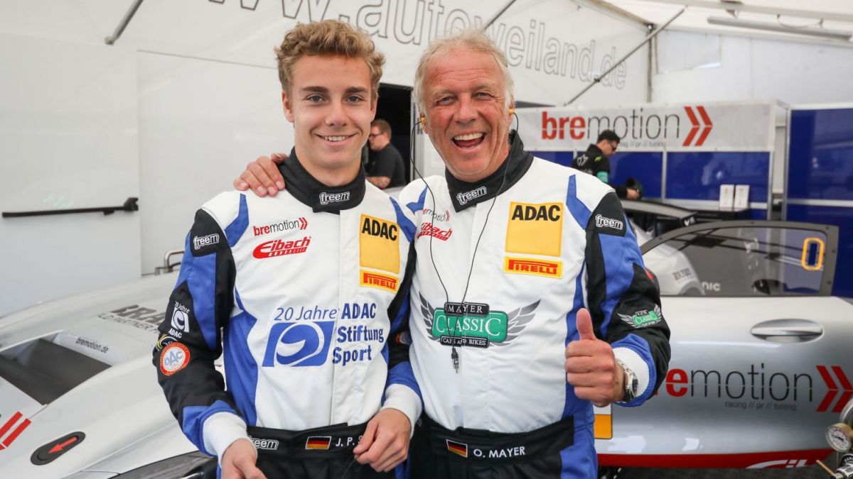 Jan Philipp Springob und Oliver Mayer holten bei der ADAC GT4 Germany wertvolle Meisterschaftspunkte. von privat