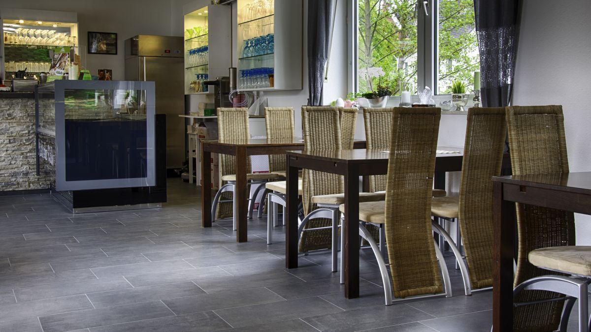 Das Eiscafé Rimini hat kürzlich in Grevenbrück eröffnet. von Nils Dinkel