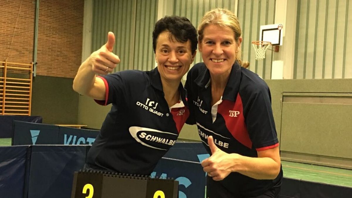 Susanne Rohrmann (rechts) und Irina Lammert freuten sich über die Vize-Meisterschaft. von privat