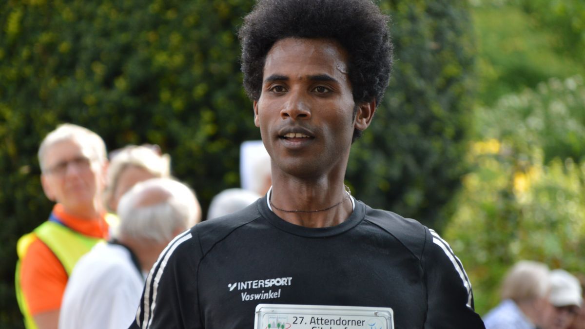 Eyob Solomun gewann den 27. Citylauf über 10.000 Meter. von Barbara Sander-Graetz