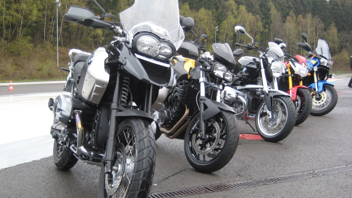 Der Motorradclub Finnentrop hat Geburtstag und feiert mit Freunden. von Kreispolizeibehörde Olpe