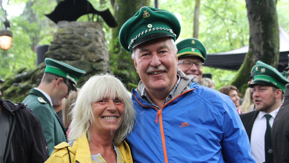 Marianne Gördes und Andreas Sprenger sind das neue Königspaar in Sporke-Hespecke. von Christine Schmidt