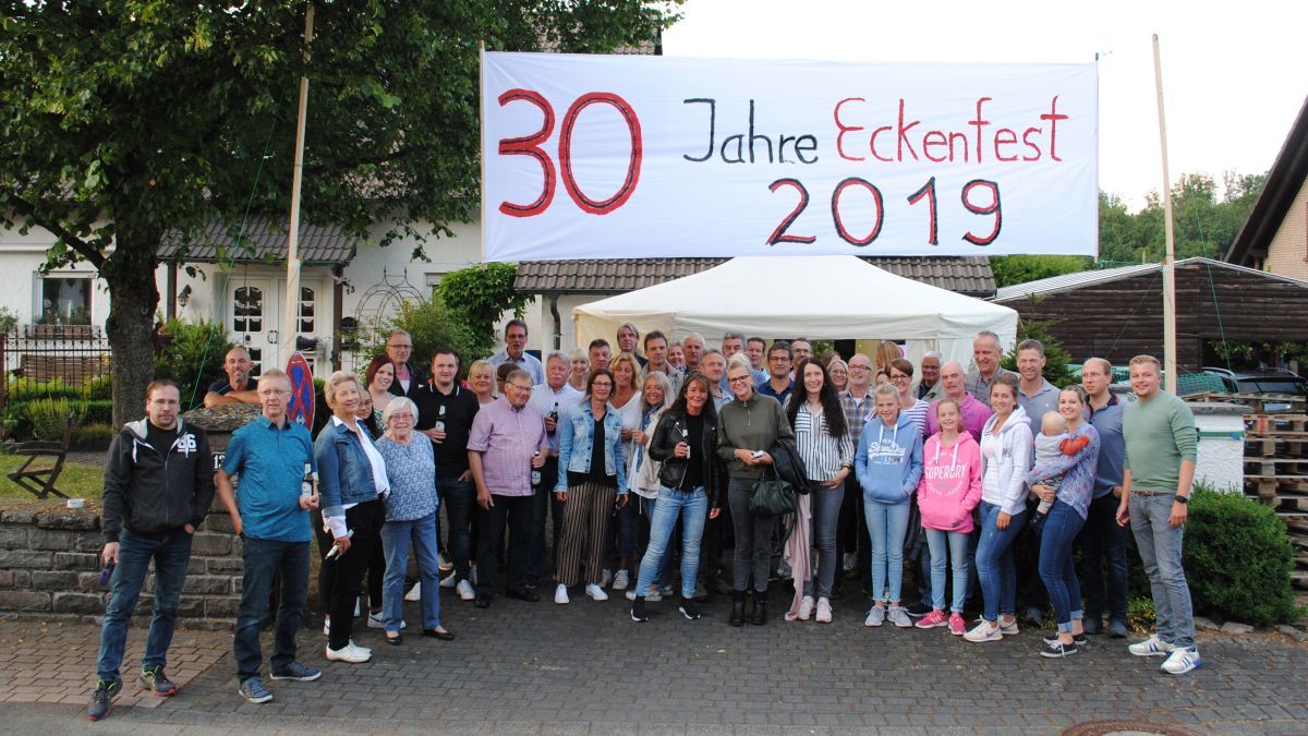 Zum Eckenfest treffen sich die Nachbarn in Hünsborn seit mittlerweile 30 Jahren. von privat