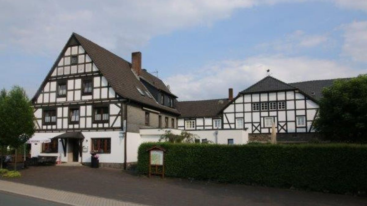 Eine gemütliche Location mit besonderem Flair: der Landgasthof Schmitt-Degenhardt in Serkenrode. von Landgasthof Schmitt-Degenhardt
