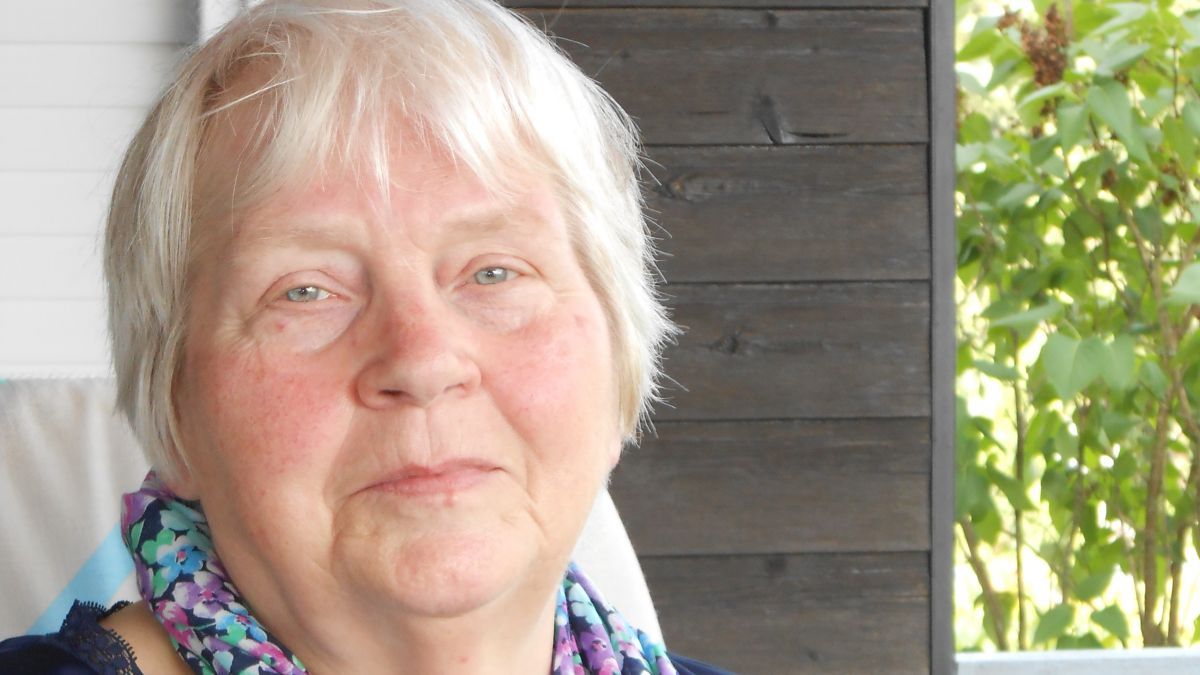 Werke von Ingrid Greiner werden unter dem Motto „L(i)ebenswert“ in der Stadthalle Olpe ausgestellt. von privat