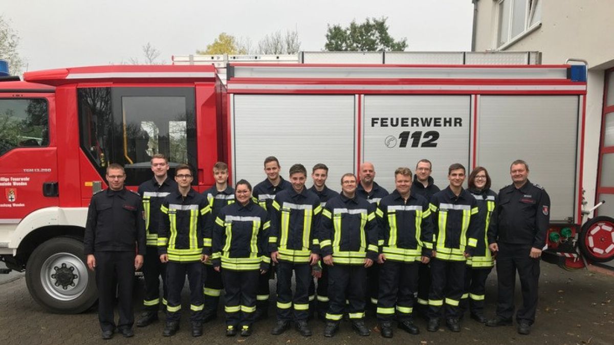 Die Absolventen des Modul 2 bei der Feuerwehr der Gemeinde Wenden. von Feuerwehr Wenden