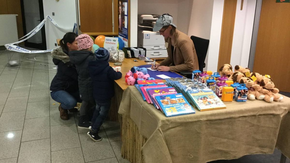 Vom 29. bis 31. Oktober stehen die Volksbanken im Kreis Olpe ganz unter dem Motto der Spar-Tage. von Volksbank Bigge-Lenne