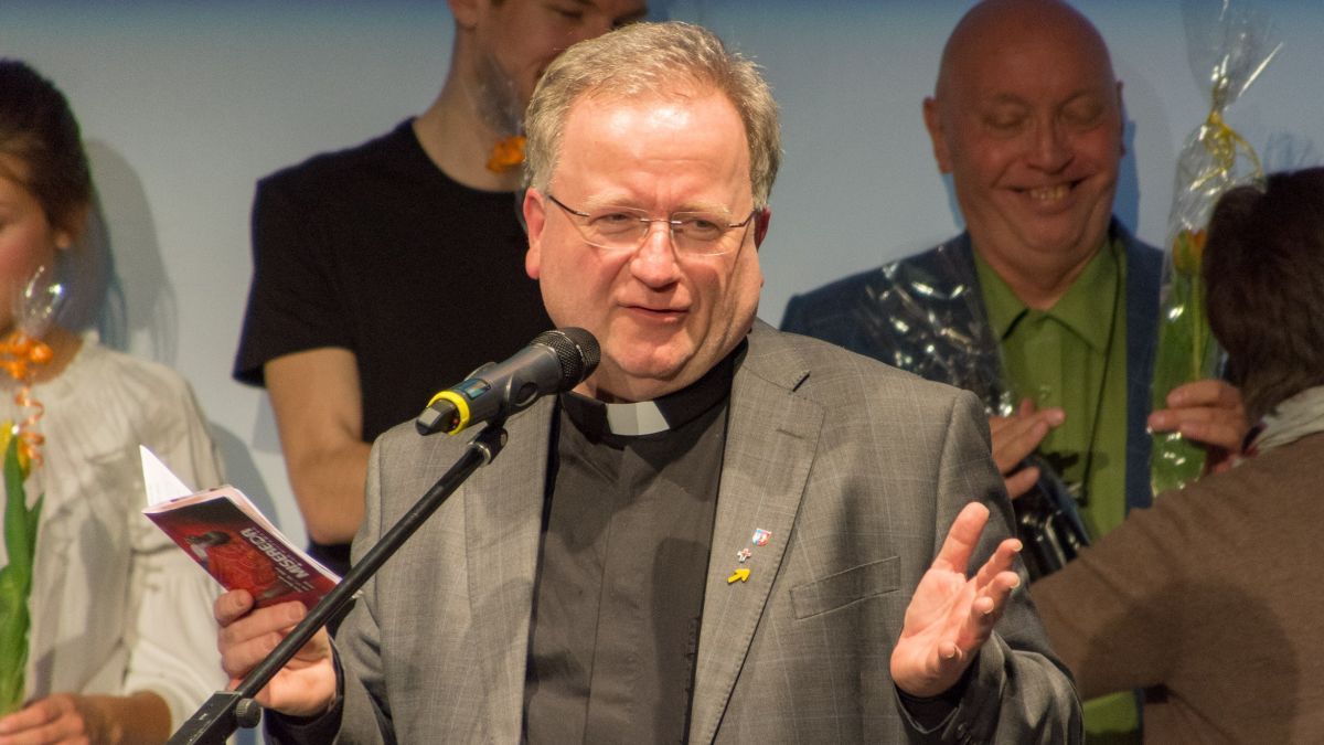 Pfarrer Reinhard Lenz ergänzt das Team im Pastoralen Raum Lennestadt. von Nils Dinkel