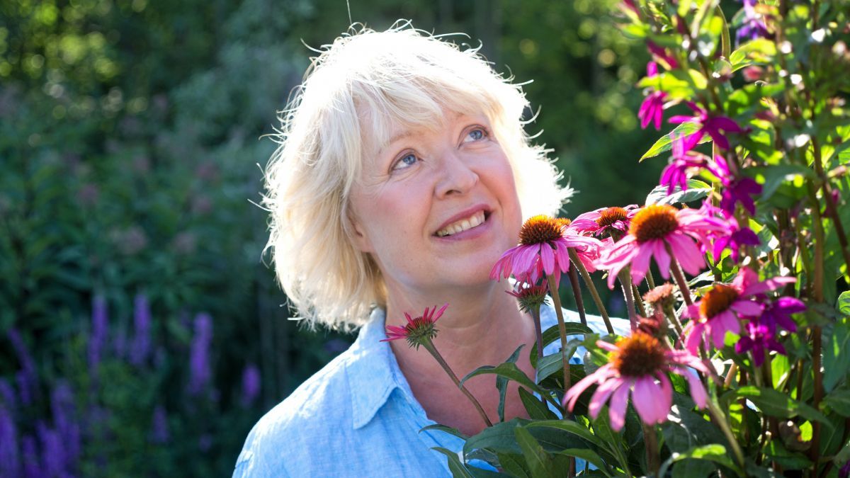 Meike Winnemuth stellt in Olpe ihren Bestseller „Bin im Garten“ vor. von Felix Amsel