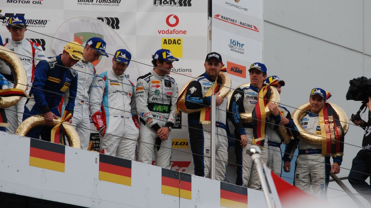 Marcel Hoppe (Mitte) legte eine erfolgreiche Saison hin. von privat