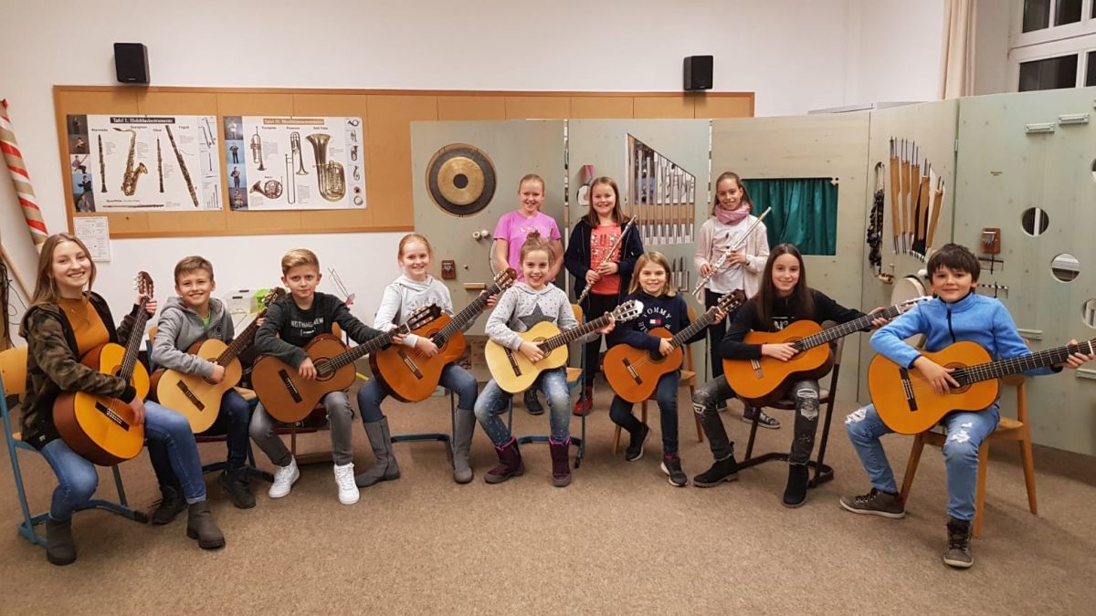 Die städtische Musikschule Olpe lädt zum Konzert ein. von privat
