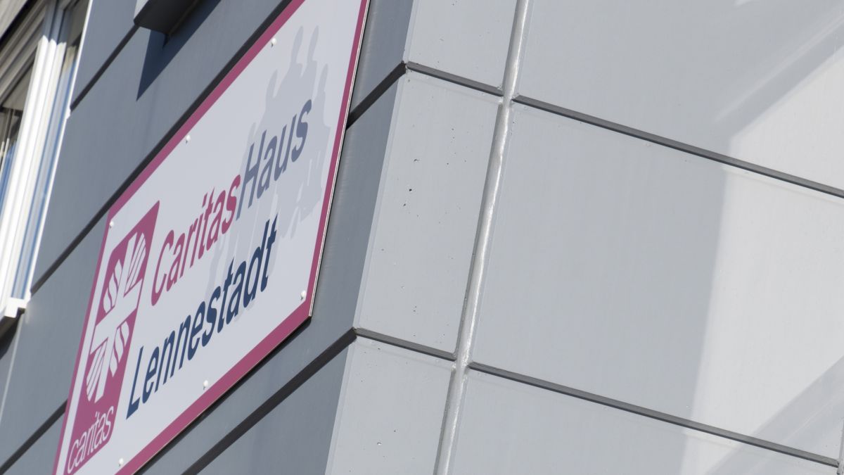  von Symbol Nils Dinkel