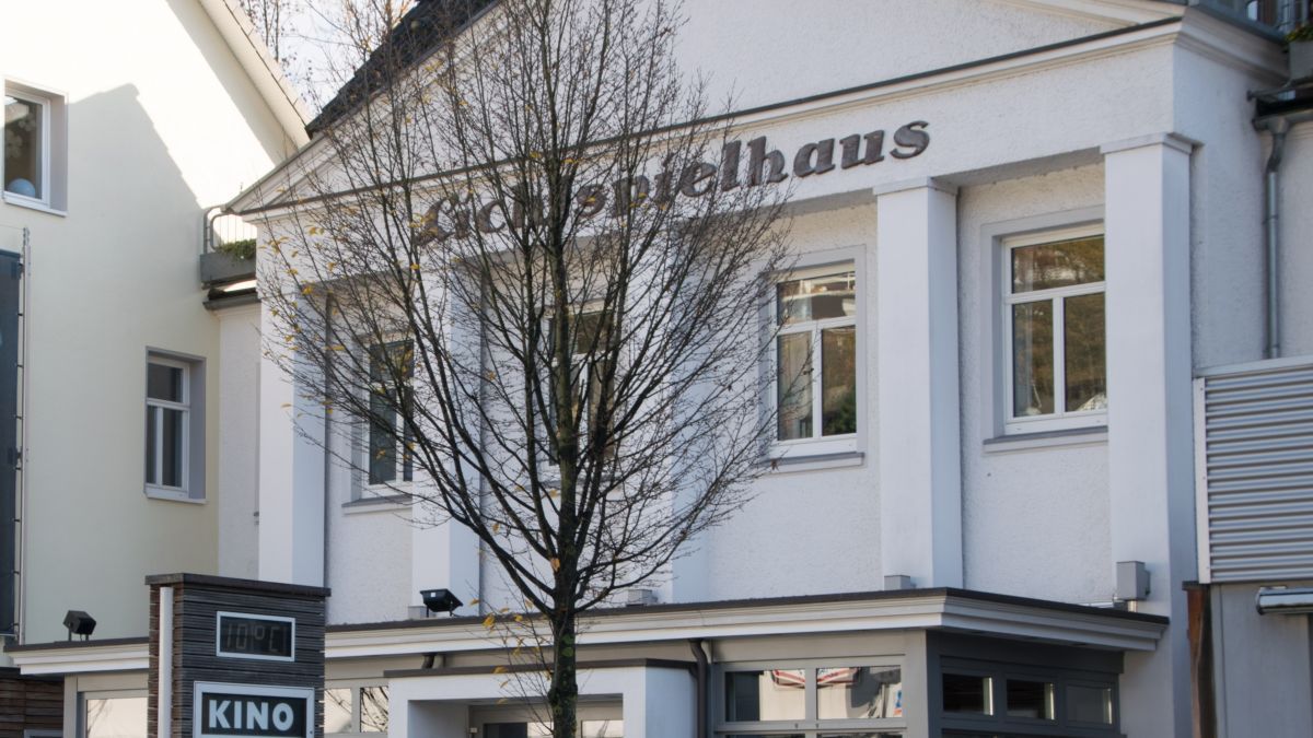  von Symbol Nils Dinkel