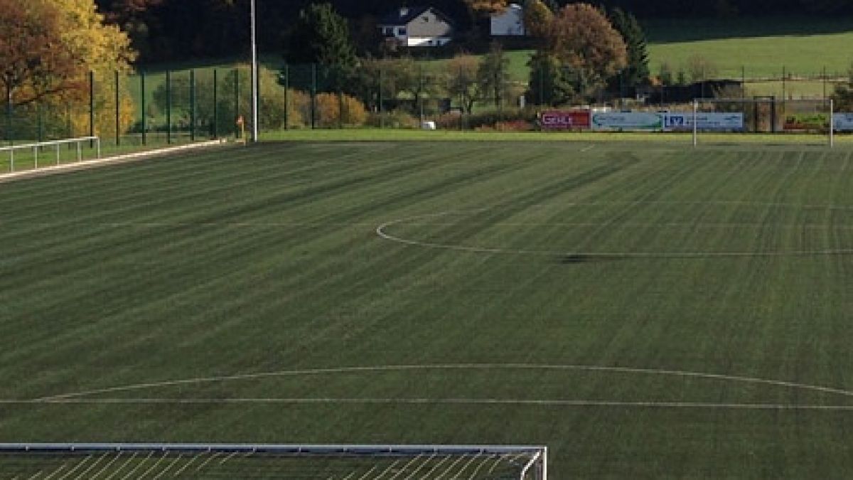 Auf dem Sportplatz in Brachthausen werden am Samstag, 30. November, drei Jugendspiele ausgetragen. von privat