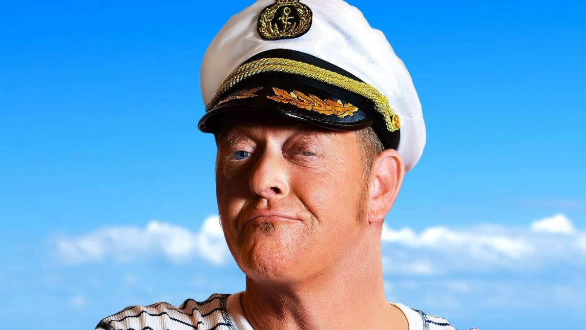 "Captain Comedy" Michael Eller tritt auf rische's Kleinkunstbühne auf von privat