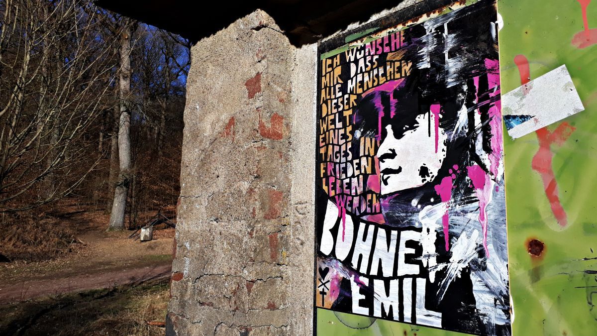 Streetart zeigt das Kollektiv „Bohne & Emil“ ab 10. Januar im KulturBahnhof in Altenhundem. von privat