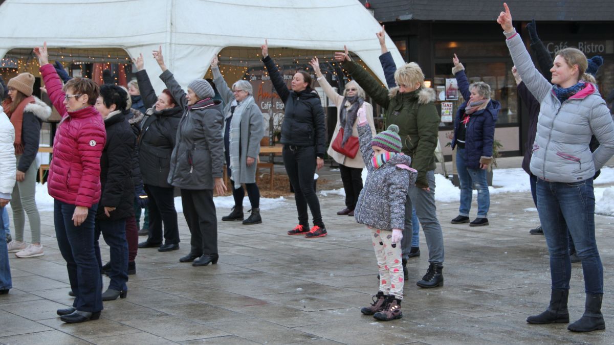 Auch in Altenhundem fand 2019 die Veranstaltung „One Billion Rising“ statt. Am 14. Februar wird in Attendorn getanzt. von Kerstin Sauer