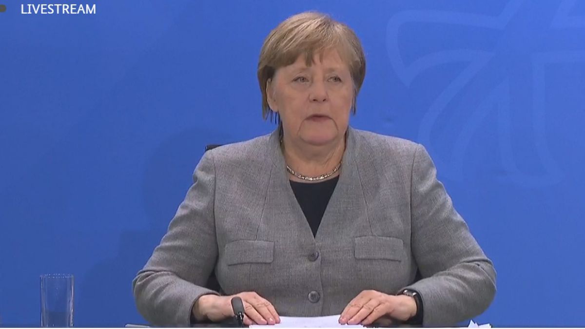 Kanzlerin Merkel während der Pressekonferenz am Mittwochabend, 15. April. von Kanzleramt