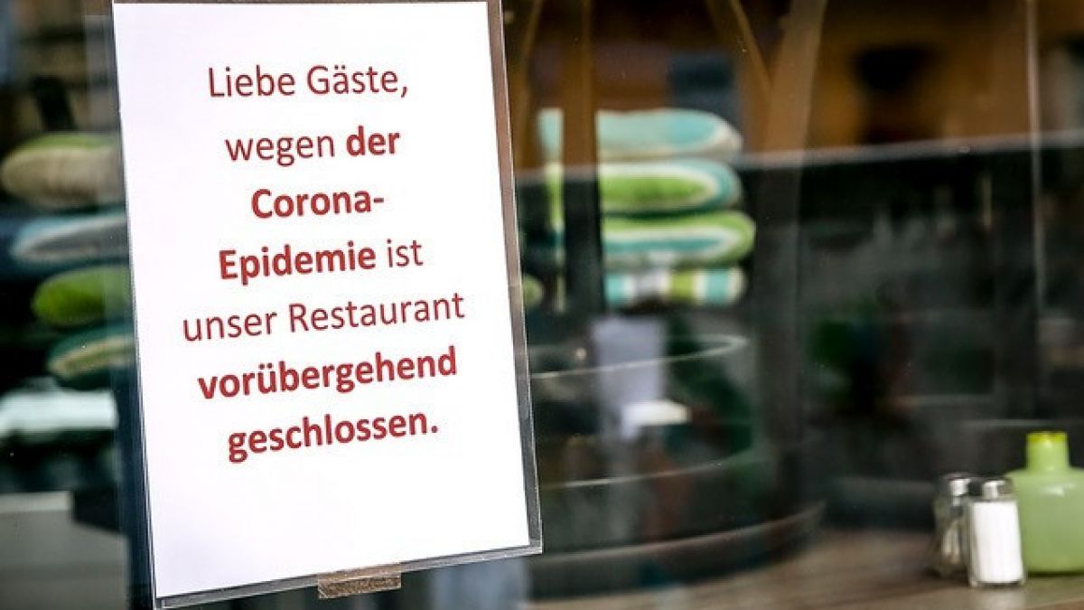 Wegen Corona geschlossen: Restaurants, Gaststätten und Hotels sind seit Wochen zu. von Symbol NGG