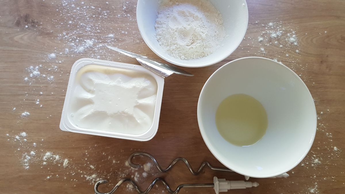 Schnell gemacht und lecker: Osterbrötchen aus Quark-Öl-Teig. von privat