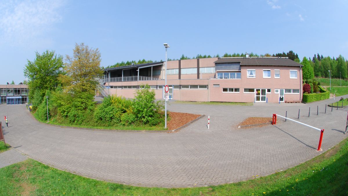 Blick auf die Turnhalle der Gesamtschule Wenden. von Gemeinde Wenden