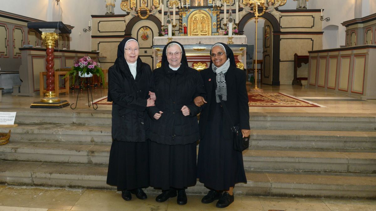 Die drei Schwestern SR Thomasa, Schwester Edwina und Schwester Marie Christin. von privat