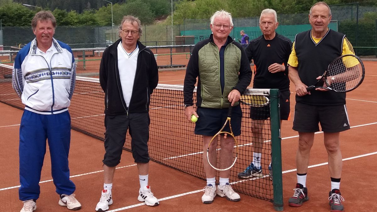 Günter Dinkel, Norbert Blum, Ulli Hansel, Josef Pott und Reinhard Thiedemann (von links). von privat
