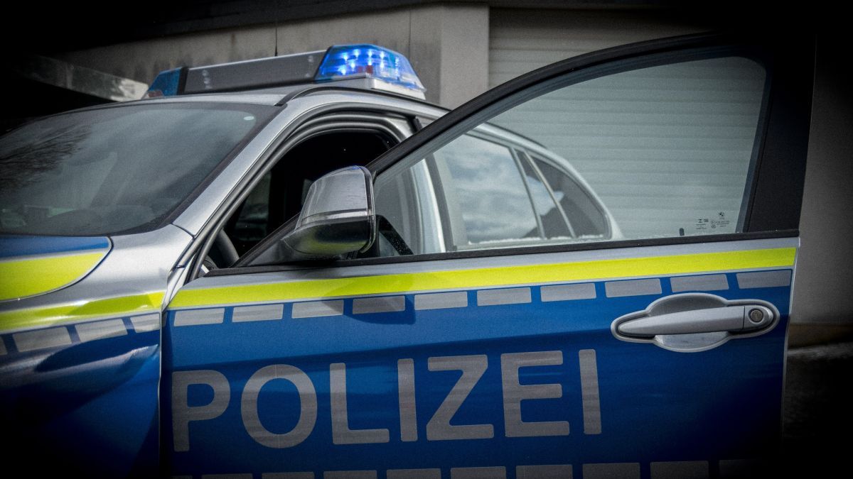  von Symbol Nils Dinkel