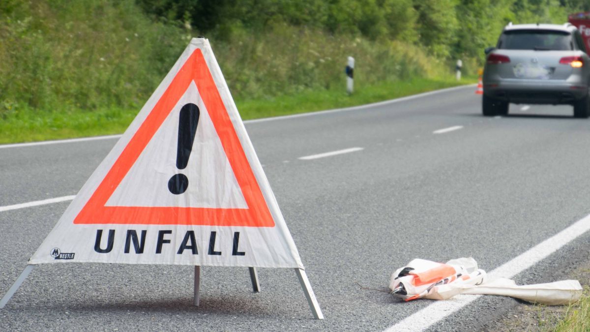  von Symbol Nils Dinkel