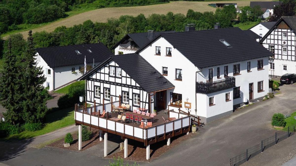 Im Gasthof „Zum Hobel“ in Frenkhausen wird Wert auf frische Küche mit hoher Qualität gelegt. von Gasthof "Zum Hobel"