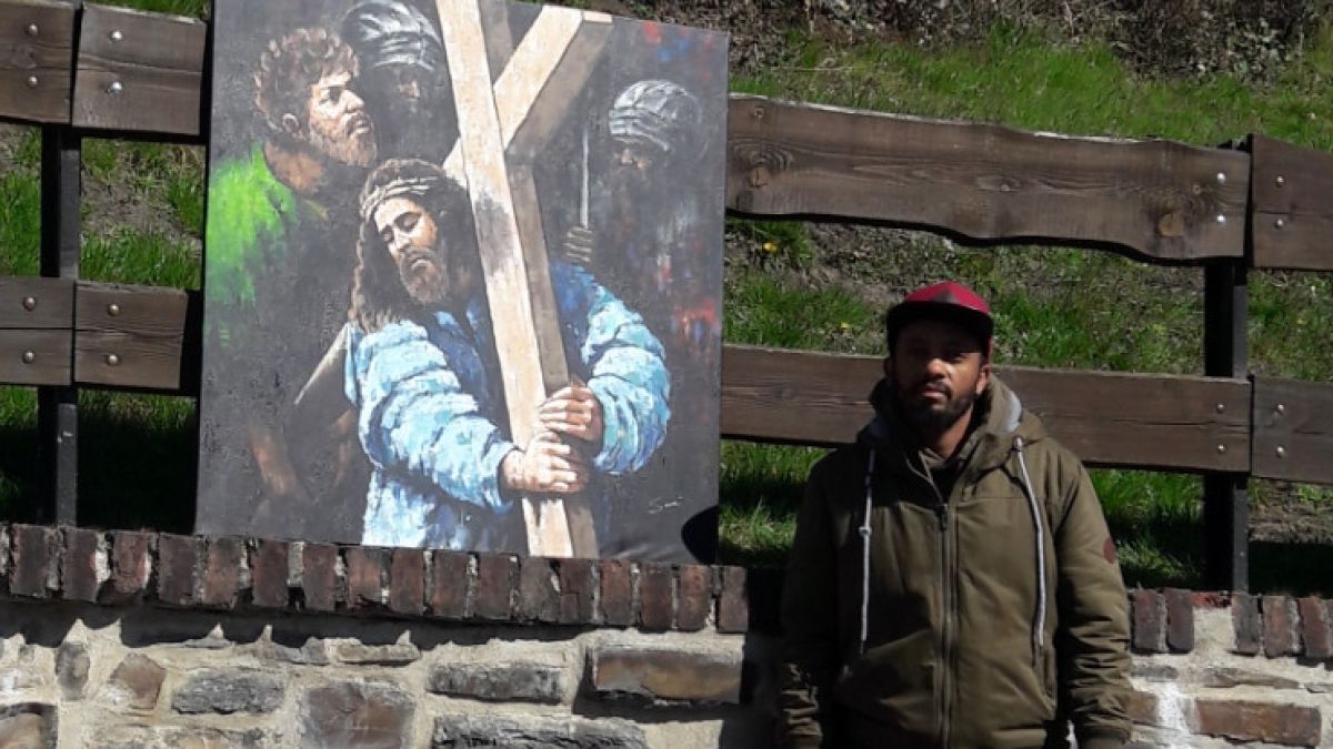 Gemälde von Sami Gerberemariam sind bei der Veranstaltung "Kunst trifft Kirche" in Meggen zu sehen. von privat
