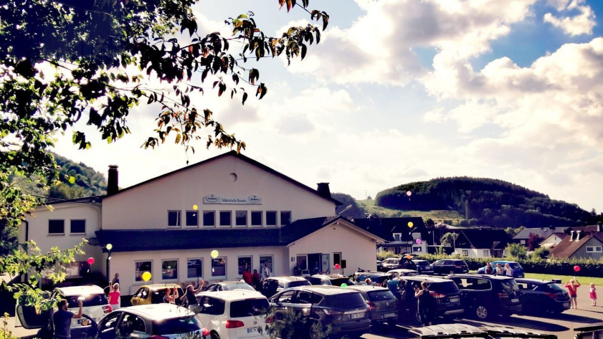 Der St. Agatha Kindergarten organisierte einen Drive-In-Gottesdienst zum Abschluss. von privat