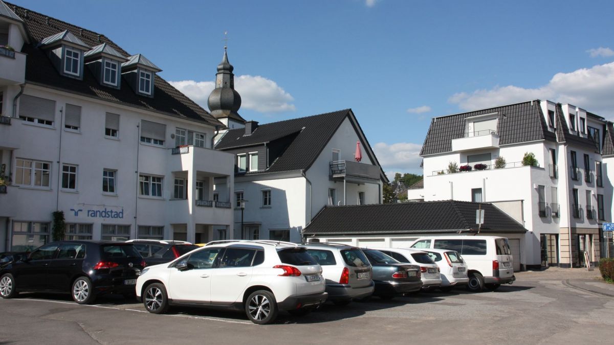 Die Bereiche „Im Tangel“/“Im Sackhof“ sowie der „Neumarkt“/„Torenkasten“ müssen wegen erforderlicher Bodenanalysen komplett frei von Hindernissen sein. von privat