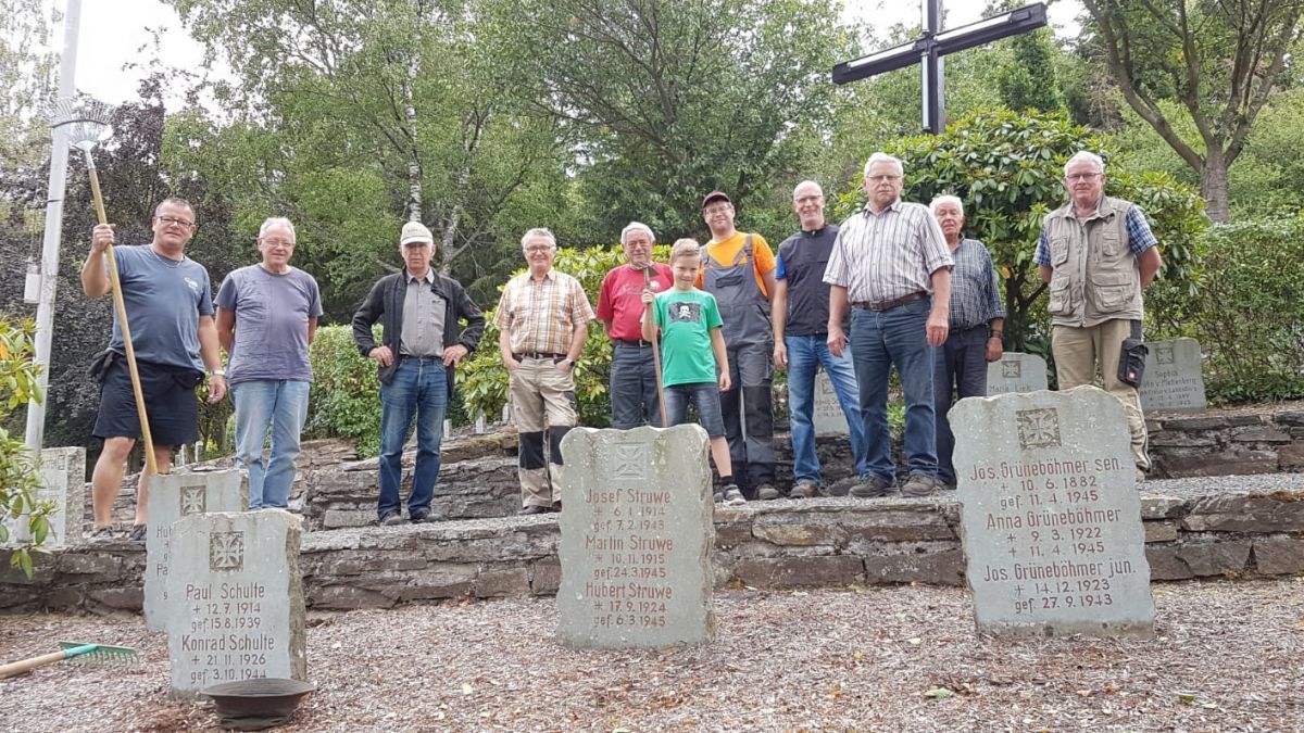 Das Gelände um das Lenhauser Ehrenmal strahlt wieder. von privat