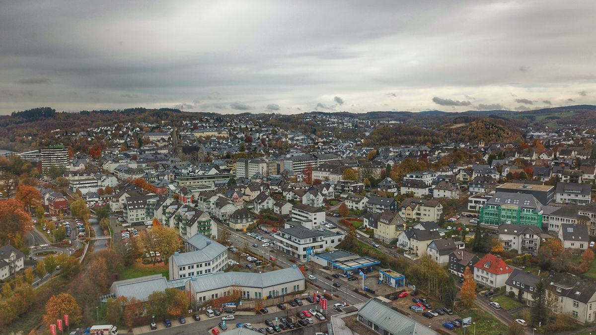Wie könnte Olpe im Jahr 2030 aussehen? Ideen können die Olper dazu im Internet abgeben. von Symbol Nils Dinkel