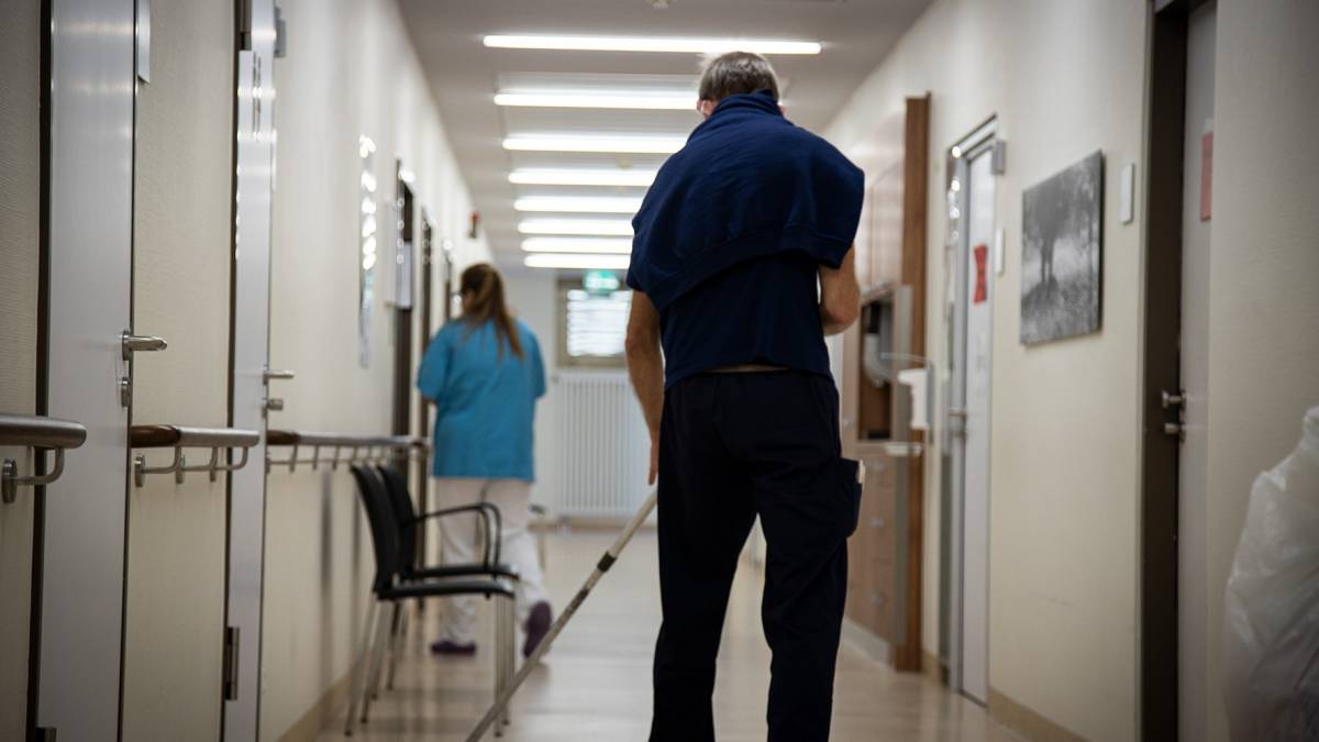 Ab dem 2. November gelten auch in Krankenhäusern strenge Regeln. von IG BAU