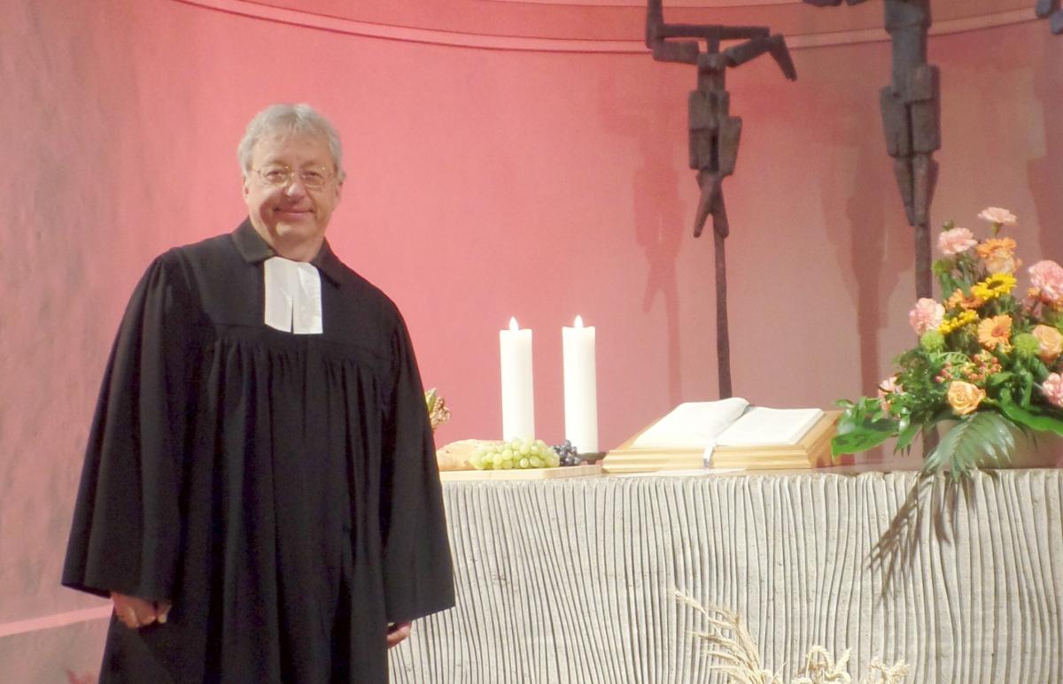 Pfarrer Dr. Jörg Ettemeyer, Evangelische Kirche Lennestadt-Kirchhundem. von privat