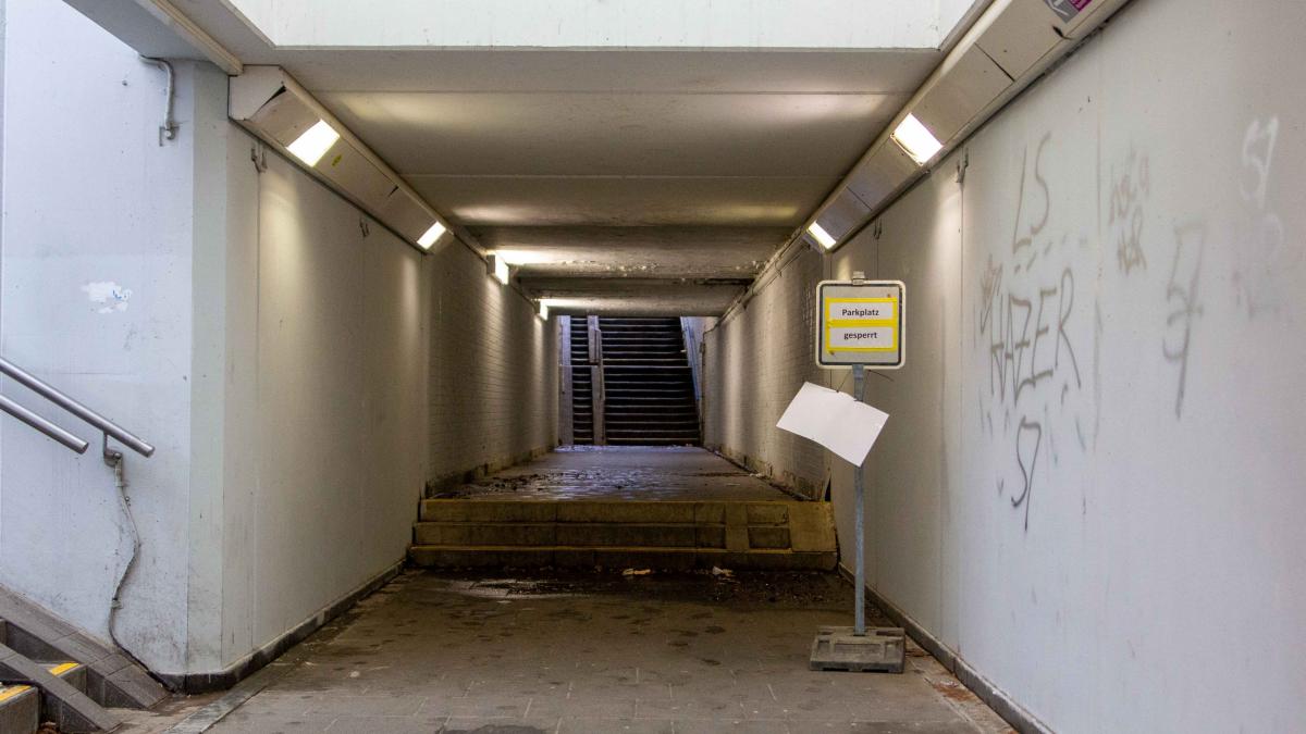 Die Lennestädter Grünen fragen: Wie sieht es mit den Planungen rund um den Meggener Bahnhof und die Unterführung aus? von Nils Dinkel